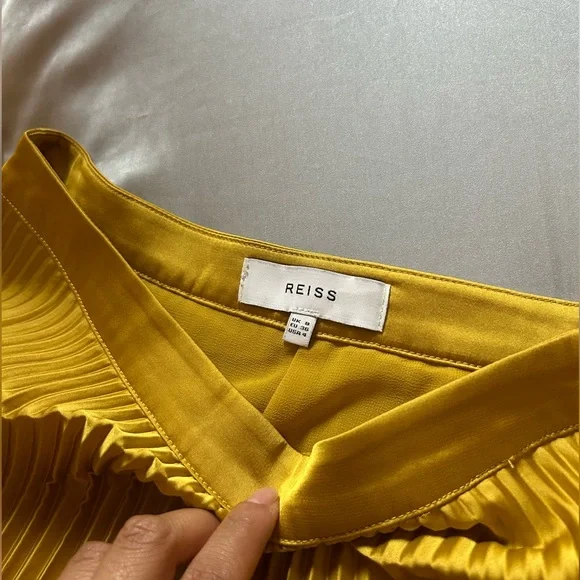 Reiss yellow midi float skirt - Picture 3 of 4